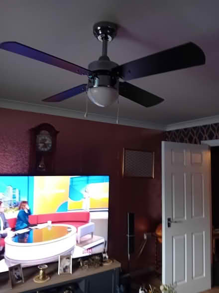 Photo of free black and crome cilling fan light (horsham RH12) #1
