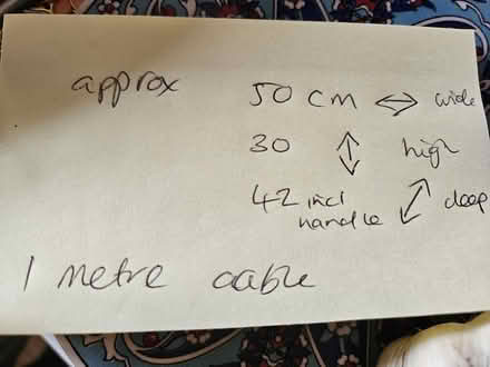 Photo of free Large Samsung 1000w Microwave (SN25 Blunsdon) #3