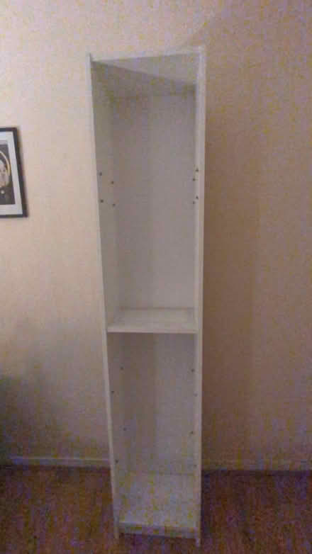 Photo of free Billy bookshelf (Elephant and Castle SE1) #1