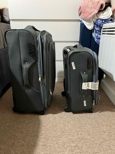 Photo of free Cabin and Large Luggage (Stevenage SG1) #2