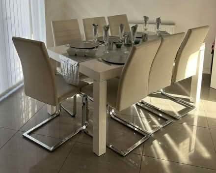 Photo of free White dining table and chairs (L14) #1