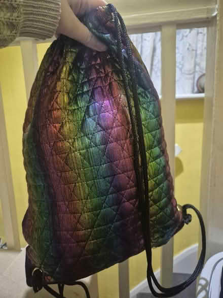 Photo of free bag of tight heatless curlers (Hayes UB3 2) #3