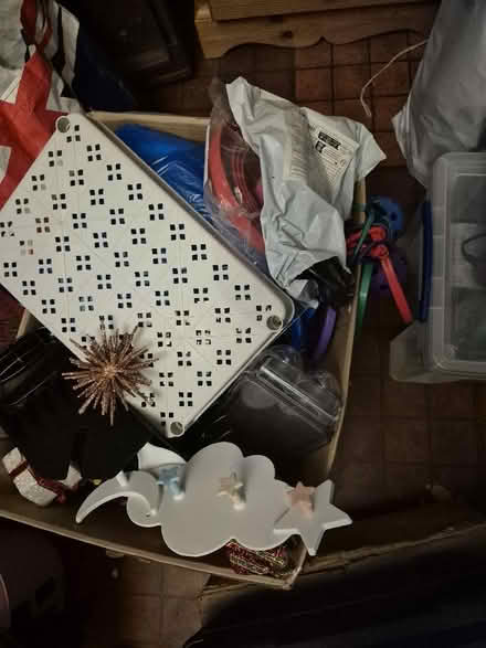 Photo of free Assorted box (Hollinswood TF3) #1