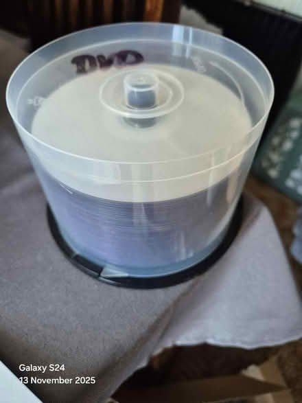 Photo of free Printable blank writable DVD's (FY4 Blackpool) #1