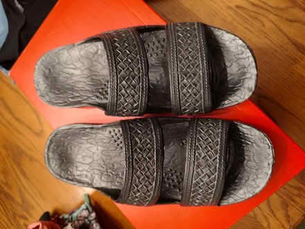 Photo of free Women's slides (Odenton) #1