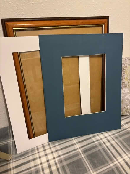 Photo of free Large picture frame (Hampden Park BN22) #3