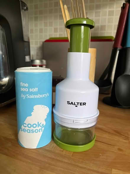 Photo of free Veggie chopper (Craigour EH17) #3