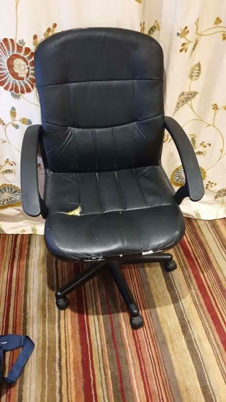 Photo of free Used desk chair (Enfield EN2) #1