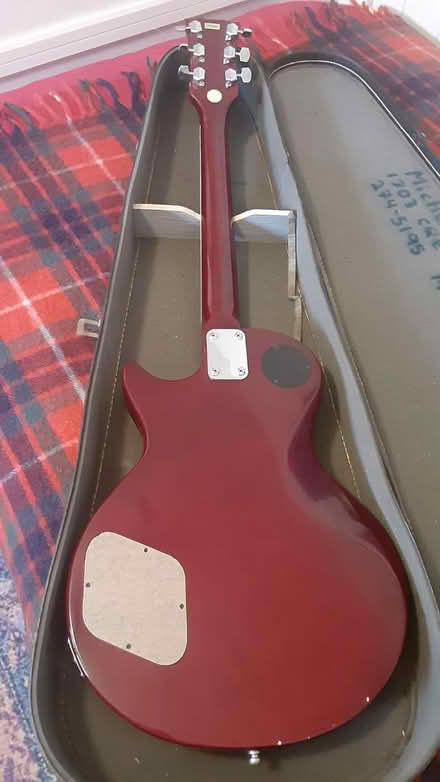 Photo of free Electric guitar (Southdown and Truscott) #2