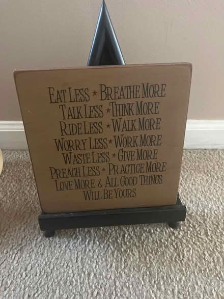 Photo of free Motivating art stand (Royal Oak, MI) #1