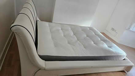 Photo of free King size bed and mattress (SE4) #1