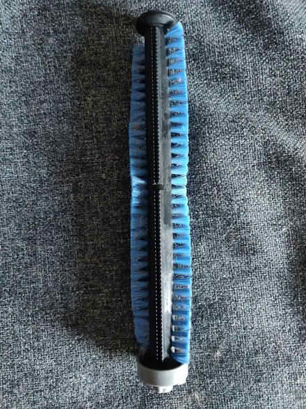 Photo of free Hoover brush component (W5) #2