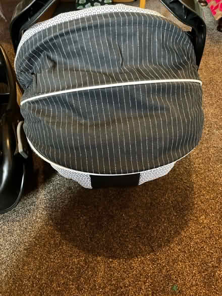 Photo of free Graco ECER44/03 Universal Car Seat (Bradford BD2) #4