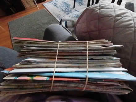 Photo of free Paper maps (Near the NRC.) #1