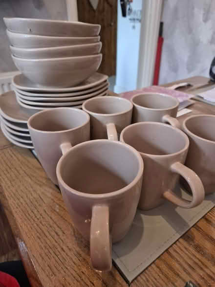 Photo of free Dining set (Southchurch SS1) #1