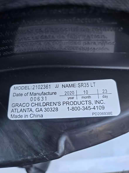 Photo of free Infant car seat (Hyattsville) #2