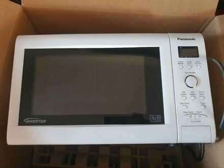 Photo of free Faulty Panasonic microwave (Abingdon-on-Thames OX14) #1