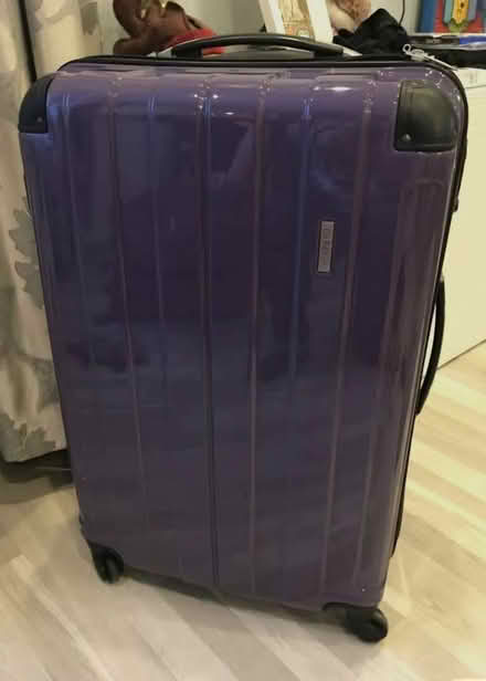 Photo of Suitcases for Moving (Lochend EH7) #1