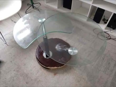 Photo of free Glass table (Sk5) #2
