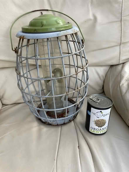 Photo of free Bird feeder (Woking GU22) #1