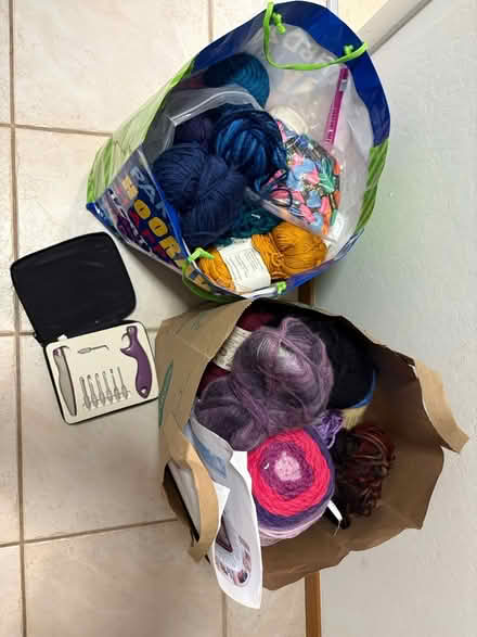 Photo of free Yarn, fabric, yarn winder, tulle (Willow Glen) #2