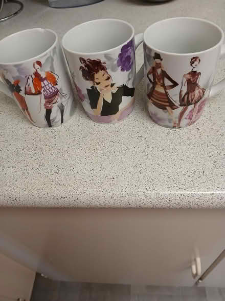 Photo of free Tea cups (Meadowvale and 401 area) #1