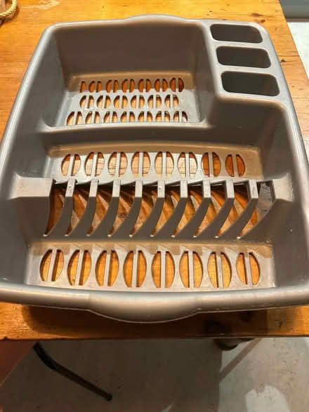 Photo of free Grey plastic kitchen drainer (Garsington OX44) #1