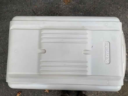 Photo of free Medium/Large Dog Crate (Media, 19063) #4