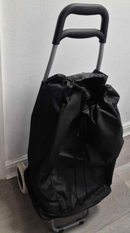 Photo of free Shopping trolley bag (Bedwell SG1) #1