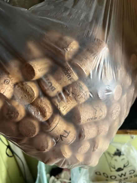 Photo of free Corks for craft (GU14) #2