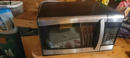 Photo of free Danby Microwave (Brampton Queen and Kennedy) #2
