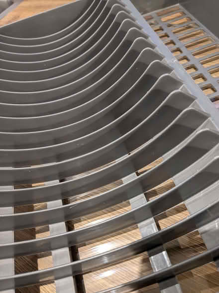 Photo of free Plastic dish drainer (North West Leicestershire LE67) #2