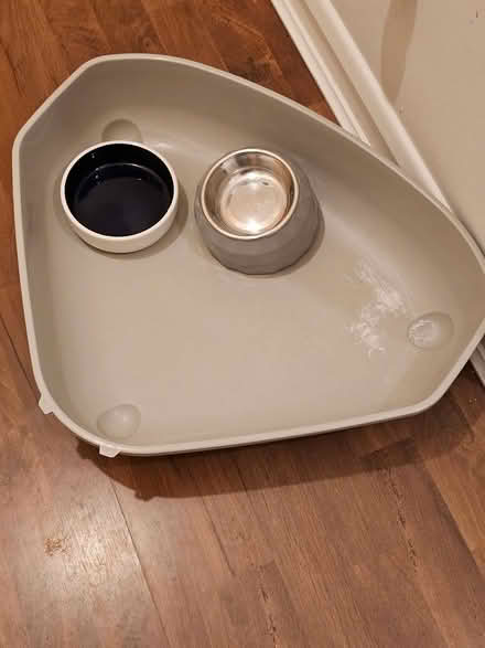Photo of free Cat litter tray (EH7) #1
