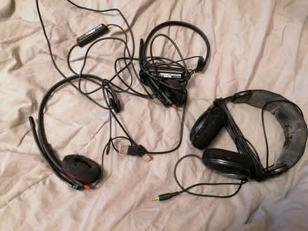 Photo of free Computer headphones X 3 (Stirchley B30) #1