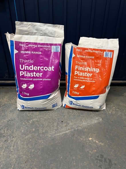 Photo of free Undercoat and Finishing Plaster (Northcourt OX14) #1