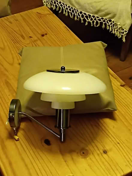 Photo of free 'Deco' style wall light (Sutton SS4) #1