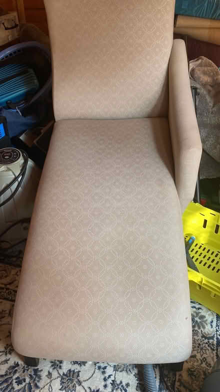 Photo of free chaise lounge EH5 (Granton EH5) #1