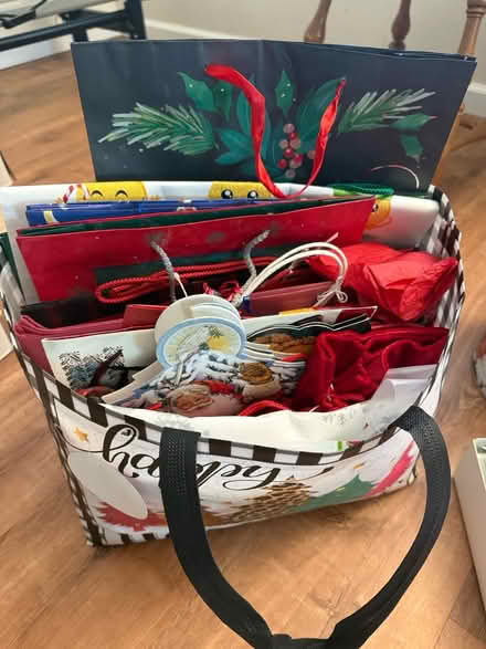 Photo of free Christmas gift supplies (Rancho Rinconada, Cupertino) #4