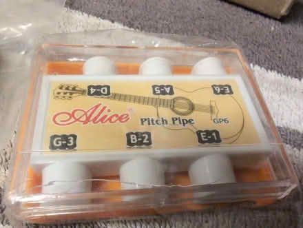 Photo of free Nylon guitar strings (Heaton Norris SK4) #3