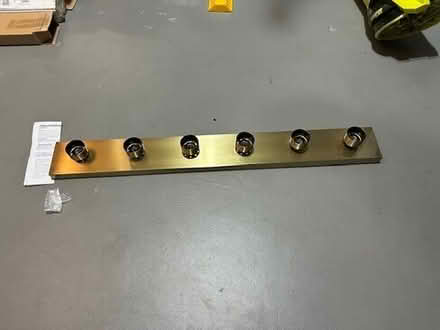 Photo of free 6 Bulb Vailty Light 36" (20876) #3