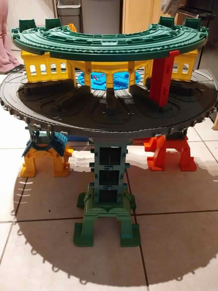 Photo of free Thomas and friends superstation (Calne) #2