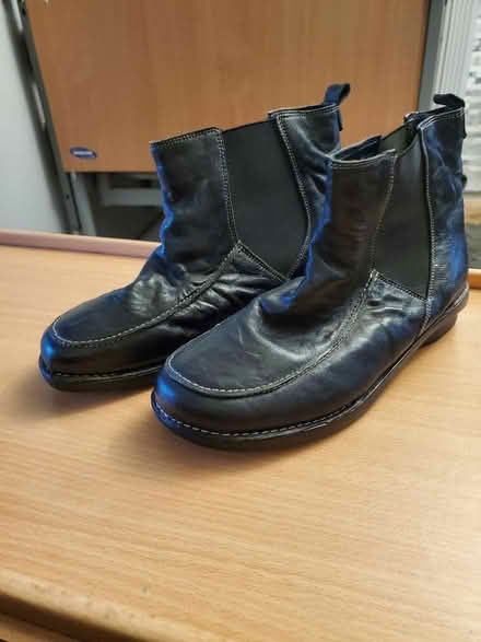 Photo of free Womens slip on boots (Birmingham B26) #1