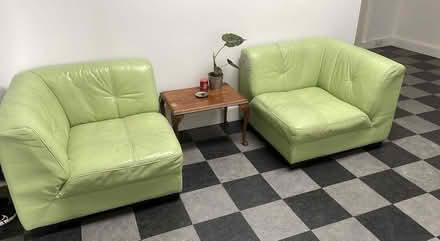 Photo of free Green sofa to give away (Eh7 4Ht) #1