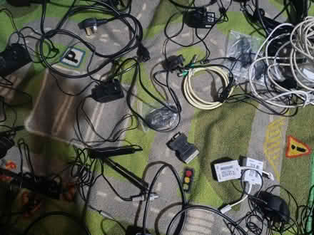 Photo of free Wires (Upper Norwood SE19) #1