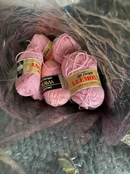 Photo of free Pink double crepe wool (Tollesbury CM9) #1