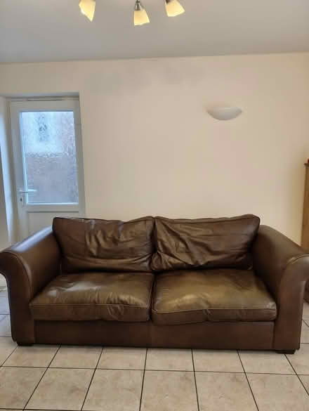 Photo of free Leather 2 Seater Sofa (North Tonbridge TN10) #3