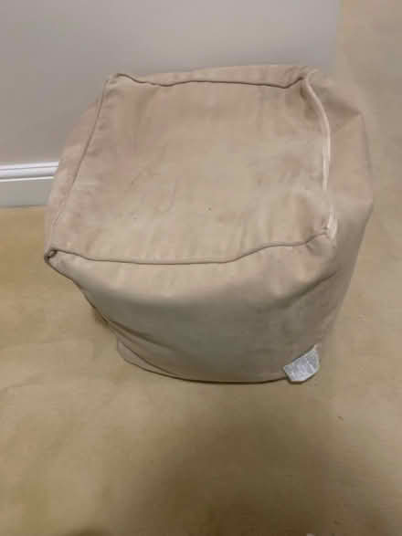 Photo of free Beanbag cube / footstool (Hoddesdon, EN11) #1