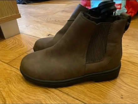 Photo of free Kids Chelsea Style Boots (Cheshunt En8) #3