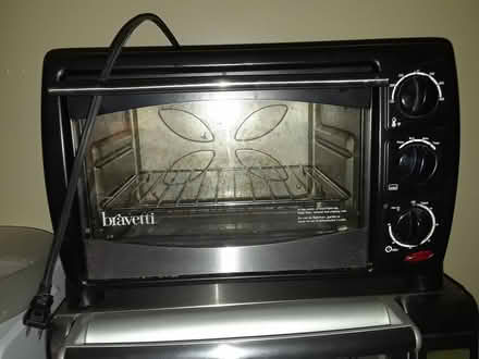 Photo of free Toaster oven (Champlain Park/Westboro) #1