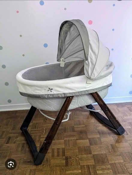Photo of Bassinet (St George Street) #1